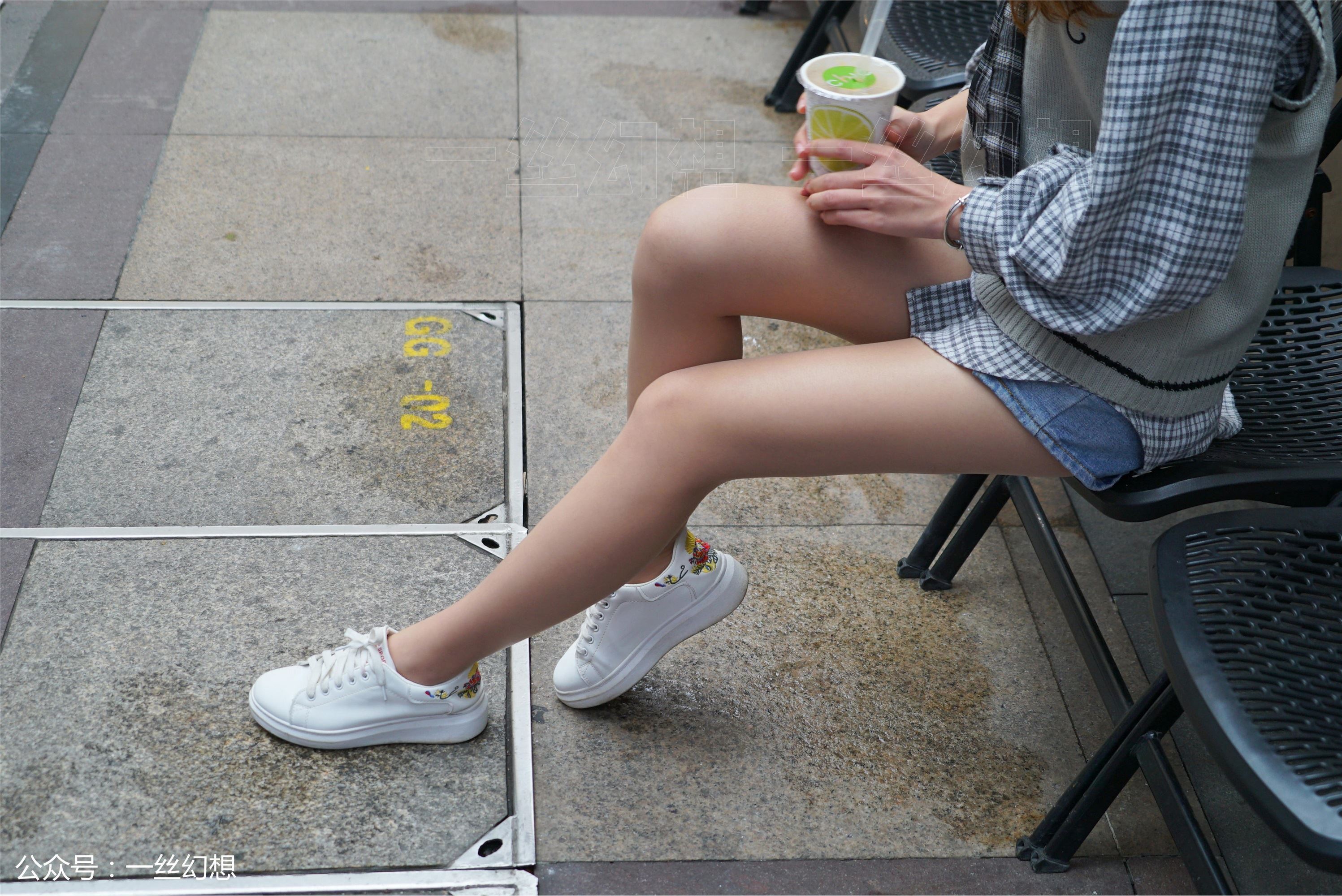 高丝女子图鉴 袜小喵×一丝幻想 NZ051 莹